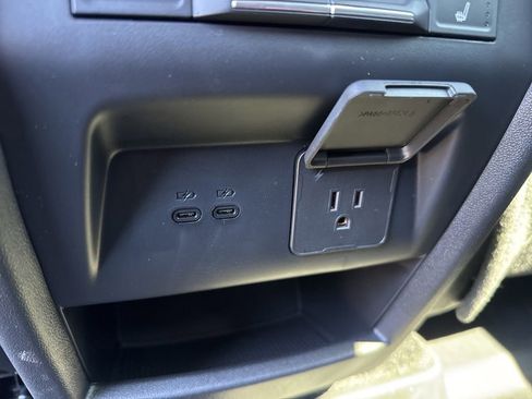 New 2026 Buick Enclave Avenir w/ Super Cruise Package AWD/4WD image 58