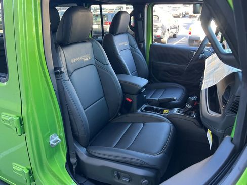 New 2025 Jeep Wrangler Unlimited Rubicon 392 image 22