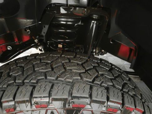 Used 2019 RAM 3500 Laramie image 88