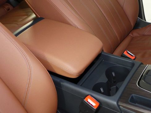 Used 2023 Audi Q5 2.0T Premium image 16