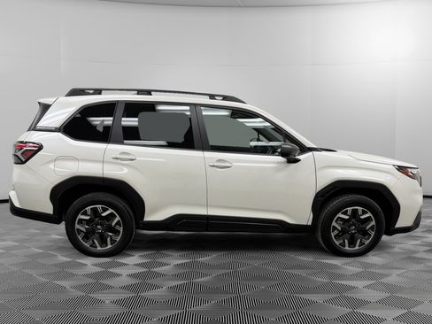 Certified 2025 Subaru Forester Premium image 6