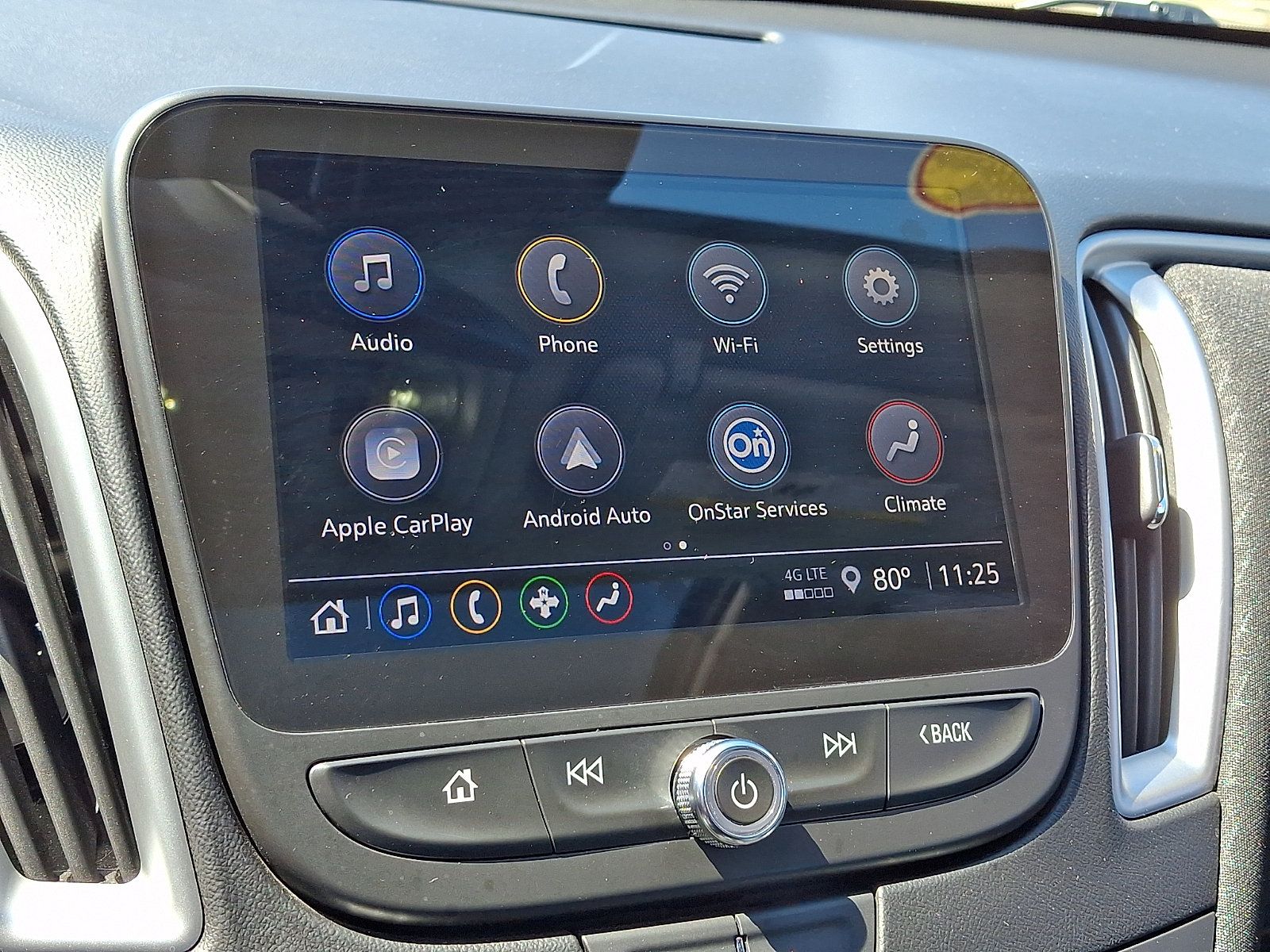 Used 2023 Chevrolet Malibu LT FWD image 25