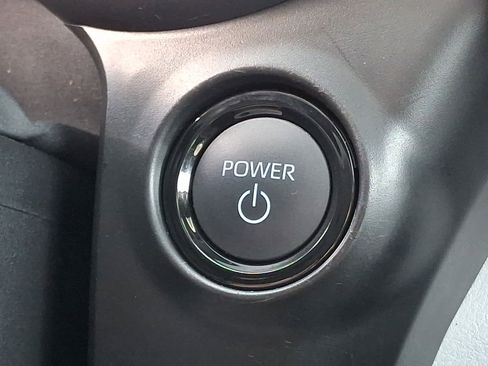 Used 2025 Toyota Sienna XLE w/ XLE Plus Package image 24