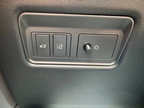 Used 2017 Land Rover Range Rover Sport HSE Dynamic AWD/4WD image 31