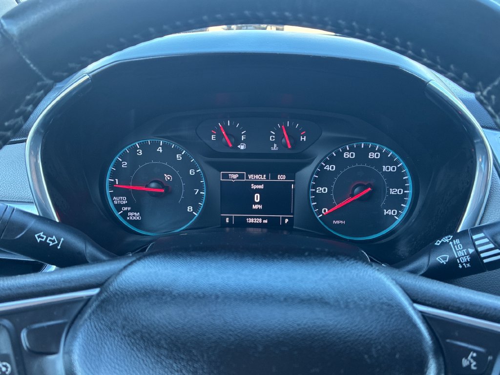 Used 2018 Chevrolet Equinox LT AWD/4WD image 16