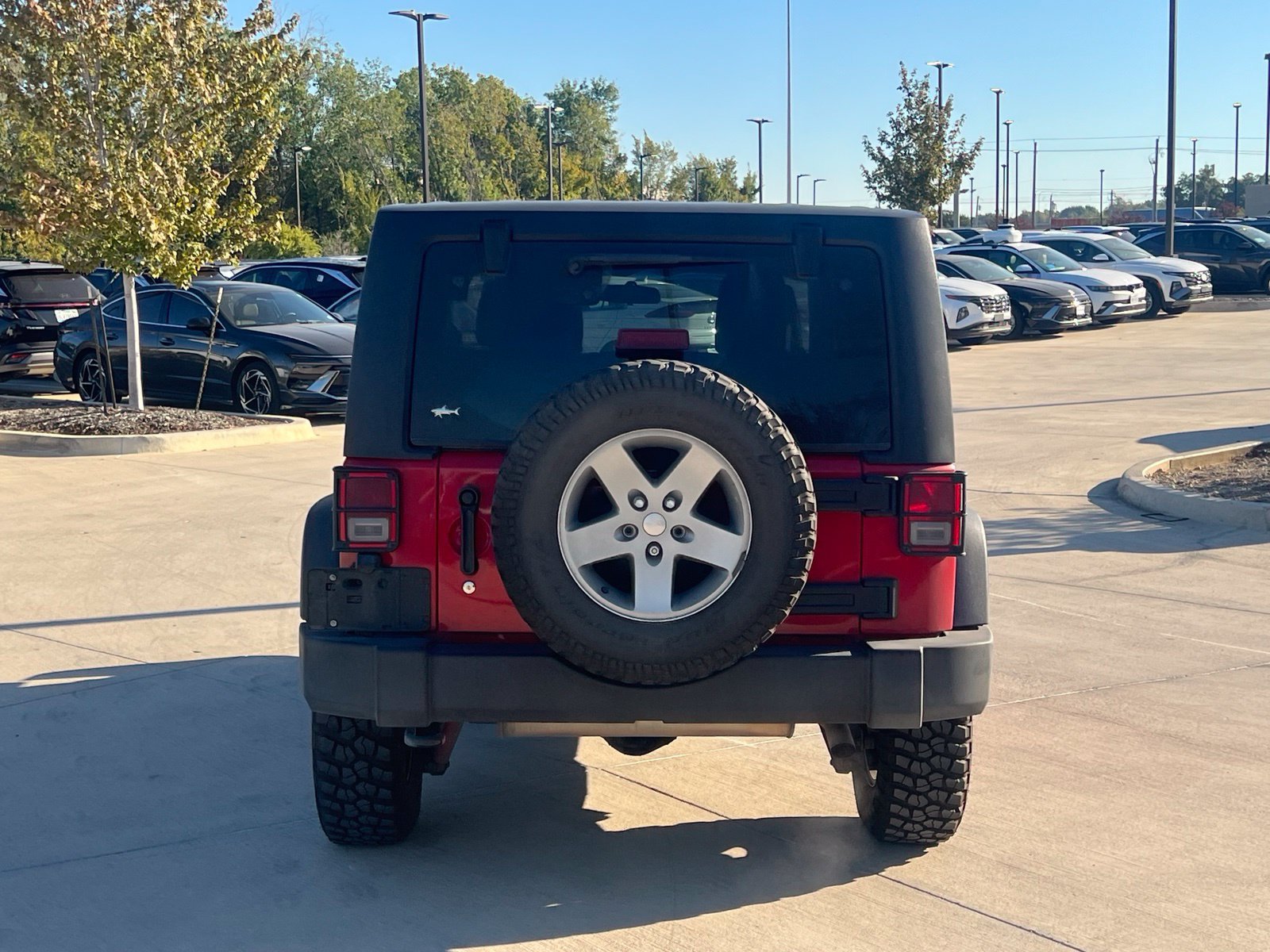 Used 2012 Jeep Wrangler Rubicon w/ PWR Convenience Group AWD/4WD image 9