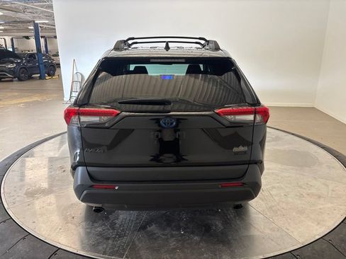 Used 2023 Toyota RAV4 AWD Hybrid image 4