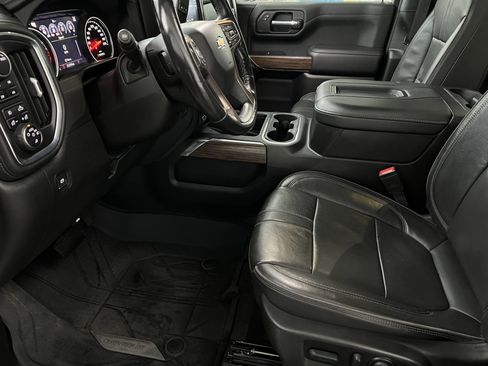 Used 2022 Chevrolet Silverado 1500 High Country w/ LPO, Dark Essentials Package image 16