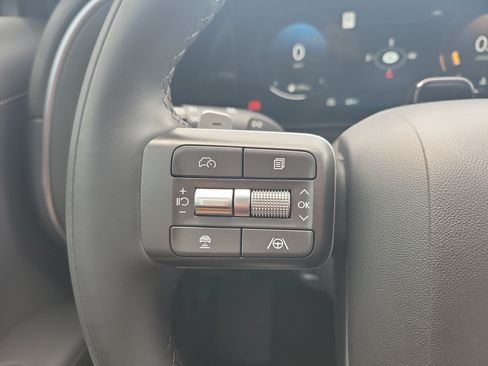 Used 2026 Hyundai Palisade Calligraphy FWD image 19