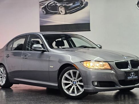 Used 2011 BMW 328i Sedan RWD image 1