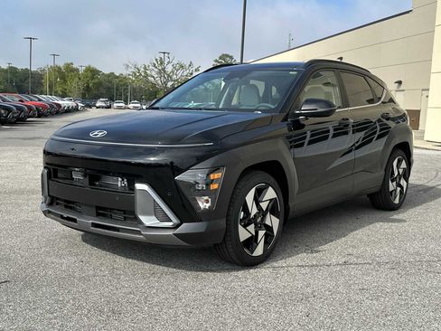 New 2026 Hyundai Kona Limited FWD image 3