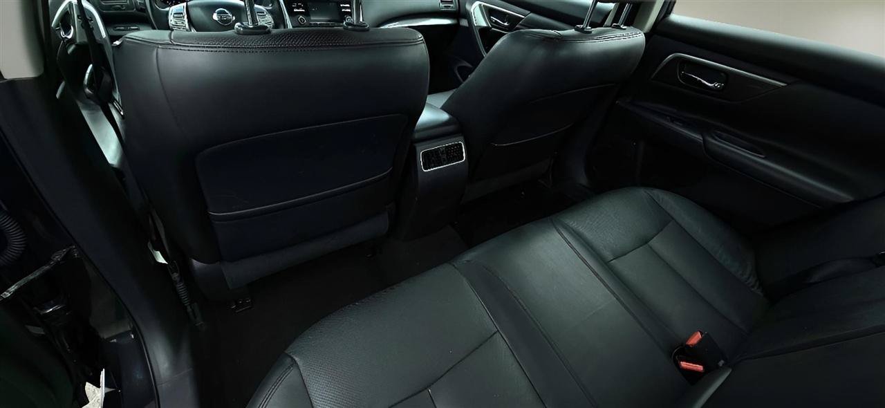 Used 2014 Nissan Altima 2.5 SL w/ Moonroof Package FWD image 21