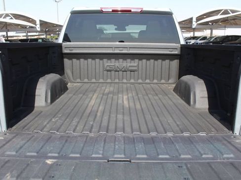 Used 2026 GMC Sierra 1500 AT4 AWD/4WD image 5