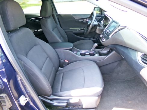 Used 2016 Chevrolet Malibu LS FWD image 15