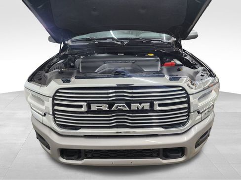 Used 2021 RAM 3500 Laramie image 39