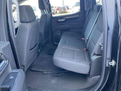 Used 2023 Chevrolet Silverado 1500 LT image 23