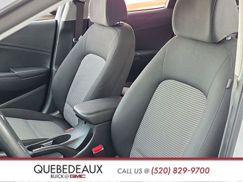 Used 2021 Hyundai Kona SE AWD/4WD image 12