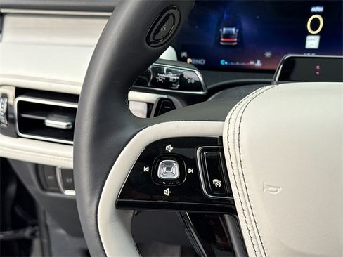 New 2026 Lincoln Aviator Reserve image 28