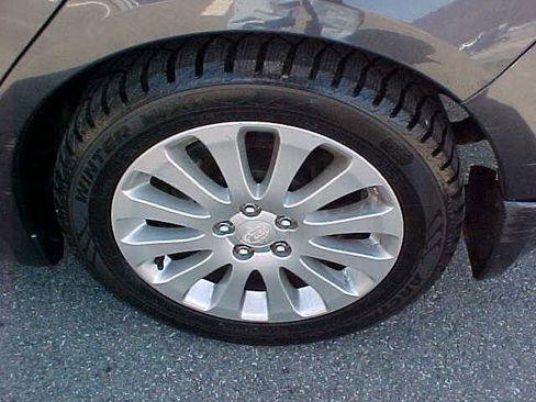 Used 2010 Subaru Impreza 2.5i Premium image 9