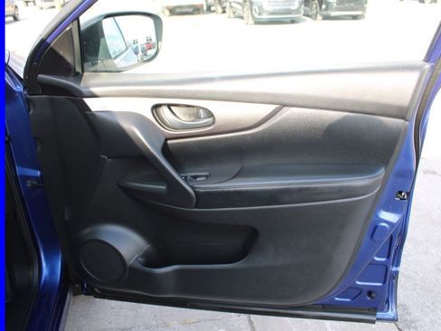 Used 2017 Nissan Rogue Sport S w/ S Appearance Package image 20