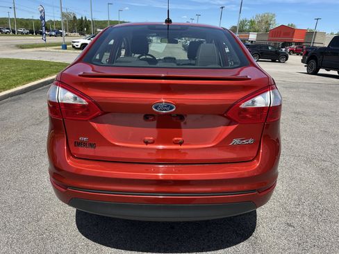 Used 2019 Ford Fiesta SE w/ Equipment Group 201A FWD image 12