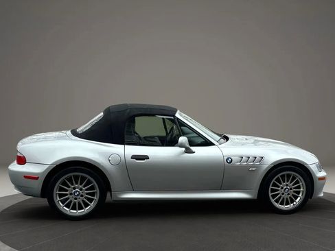 Used 2002 BMW Z3 3.0i image 4