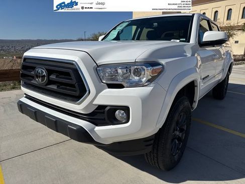 Used 2023 Toyota Tacoma SR5 image 1