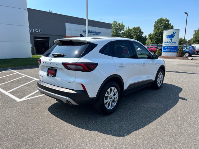 Used 2025 Ford Escape Active AWD/4WD image 7