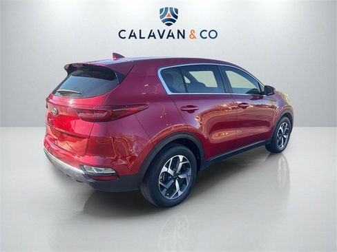 Used 2022 Kia Sportage LX image 7