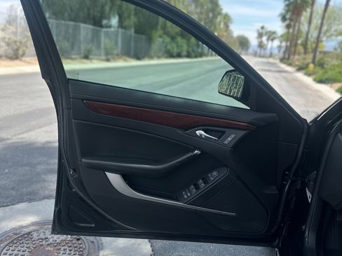 Used 2009 Cadillac CTS 3.6 AWD image 18