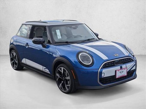 New 2026 MINI Cooper 2-Door Hardtop FWD image 7