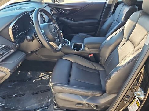 Used 2023 Subaru Outback Limited image 11