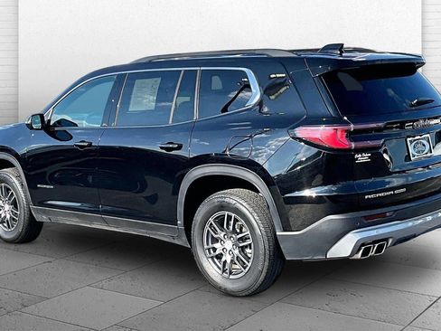 Used 2025 GMC Acadia Elevation AWD/4WD image 11