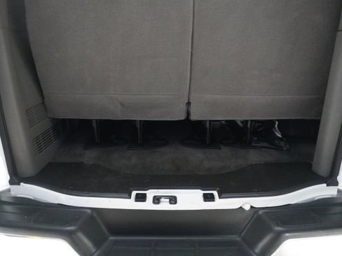 Used 2017 Chevrolet Express 3500 LT w/ LT Preferred Equipment Group image 17