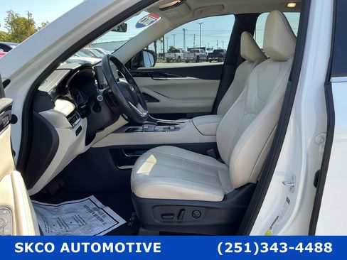 Used 2023 INFINITI QX60 Pure image 11