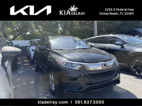Used 2022 Honda HR-V LX image 1