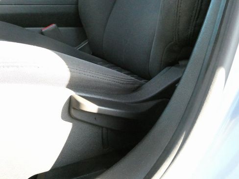 Used 2015 Chevrolet Volt w/ Enhanced Safety Package 1 image 8