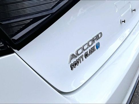 Used 2025 Honda Accord Sport image 24
