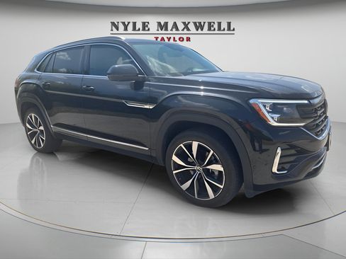 Used 2024 Volkswagen Atlas Cross Sport SEL Premium R-Line AWD/4WD image 1