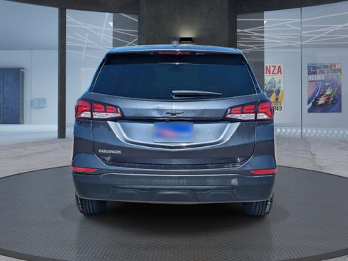 Used 2022 Chevrolet Equinox LS w/ LS Convenience Package image 5