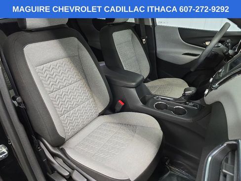 Used 2024 Chevrolet Equinox LS w/ LS Convenience Package AWD/4WD image 14