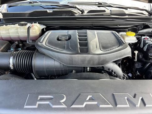 Used 2025 RAM 1500 Limited AWD/4WD image 35