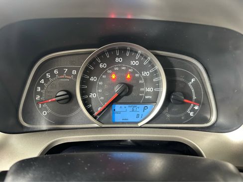 Used 2013 Toyota RAV4 XLE image 15