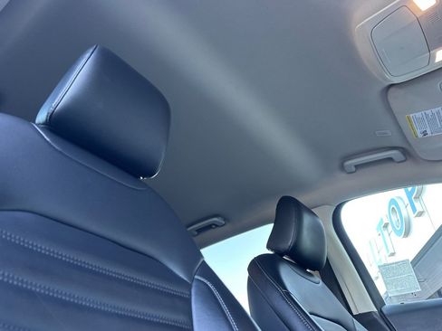 Certified 2024 Ford Edge SEL image 19