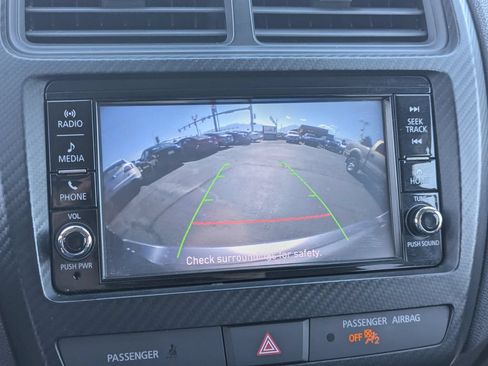 Used 2021 Mitsubishi Outlander Sport ES FWD image 16
