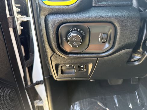 Used 2022 RAM 1500 Big Horn image 16