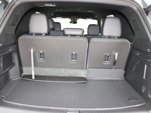 New 2026 Chevrolet Traverse LT w/ Enhanced Driving Package image 26