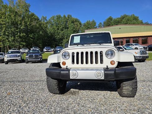 Used 2010 Jeep Wrangler Sahara w/ Dual Top Group AWD/4WD image 3