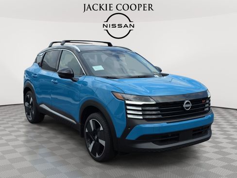 New 2026 Nissan Kicks SR w/ Cold Weather Package AWD/4WD image 3