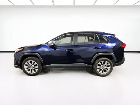 Used 2023 Toyota RAV4 XLE Premium image 23
